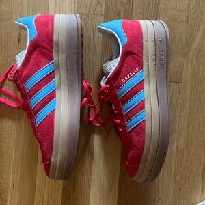 Adidas Gazelle Bold in Red